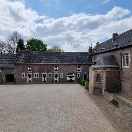 Kasteelhotel Terborgh, Schinnen Airport Maastricht