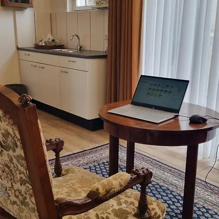 Kasteelhotel Terborgh, Schinnen Airport Maastricht 4*